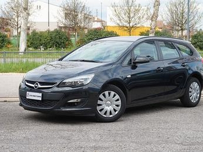 Opel Astra 1.4 benzina GPL Tech Cosmo
