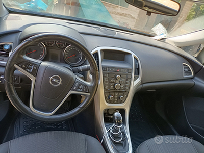 Opel Astra 1.6 GPL del 2013