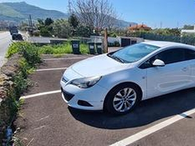 Opel Astra GTC 1.7 CDTI 110CV S&S 3 porte Cosmo