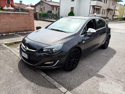 Opel Astra J , 2014