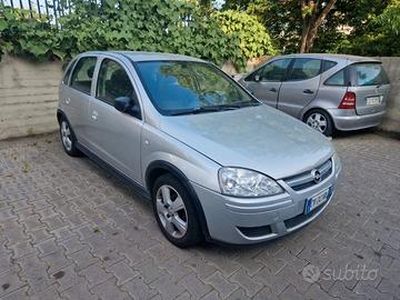 Opel Corsa 1.0i 12V cat 5 porte Club