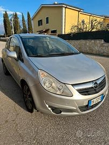 Opel Corsa 1.2 GPL