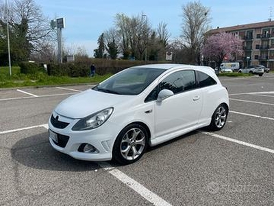 Opel corsa opc 1.6t 192cv