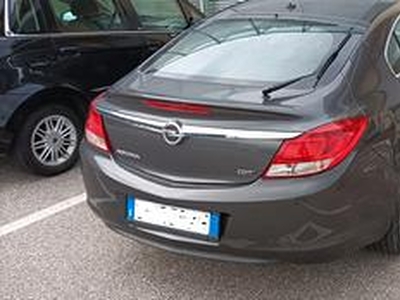 OPEL Insignia - 2009