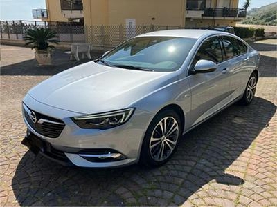 Opel Insignia Grand Sport innovation auto ctdi