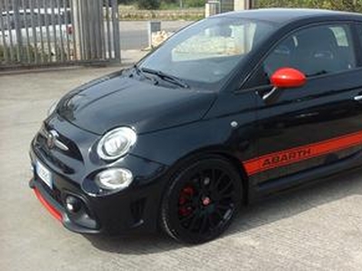 Solo x oggi a 13990e.500 abarth e6d con 40000km