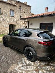 Stelvio 2.2 executive Q4 180 cv