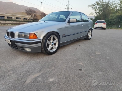 Usato 1995 BMW 316 Compact 1.6 Benzin 102 CV (5.000 €)