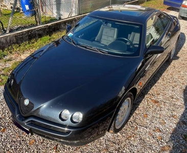 Usato 1998 Alfa Romeo GTV 2.0 Benzin 150 CV (5.150 €)