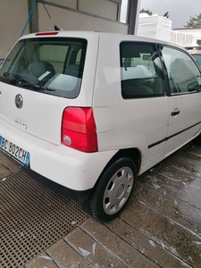 Usato 1999 VW Lupo 1.0 Benzin 50 CV (1.500 €)