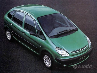 Usato 2002 Citroën Xsara Picasso 2.0 Diesel 90 CV (2.000 €)