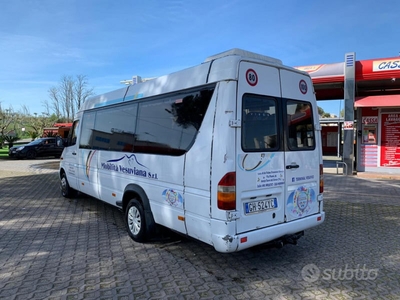 Usato 2005 Mercedes Sprinter Diesel (6.900 €)