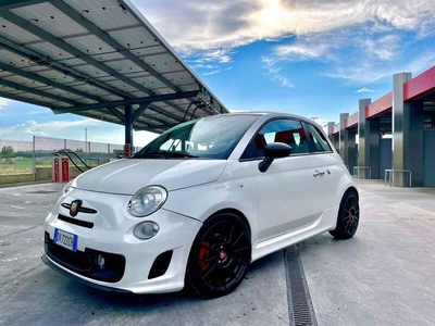 Usato 2009 Abarth 500 1.4 Benzin 135 CV (9.000 €)