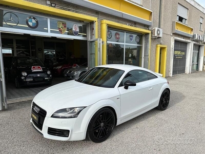 Usato 2010 Audi TT 2.0 Benzin 200 CV (13.500 €)