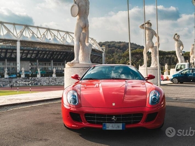 Usato 2010 Ferrari 599 6.0 Benzin 620 CV (148.000 €)