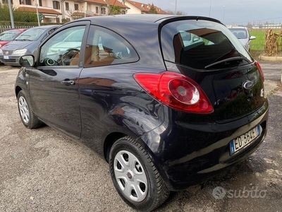 Usato 2010 Ford Ka 1.2 Benzin 69 CV (4.390 €)