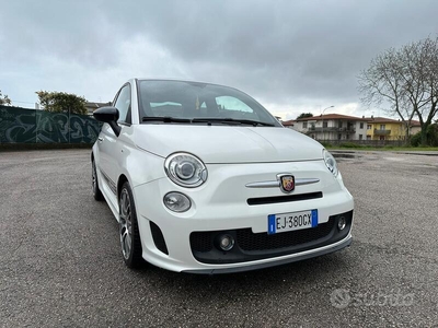 Usato 2011 Abarth 500 1.4 Benzin (10.900 €)