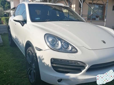 Usato 2011 Porsche Cayenne 3.0 Diesel 239 CV (18.000 €)