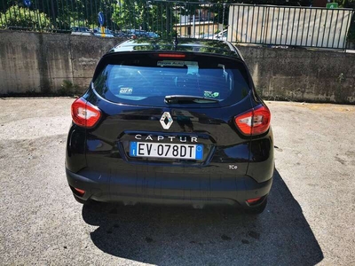 Usato 2014 Renault Captur 0.9 Benzin 90 CV (9.000 €)