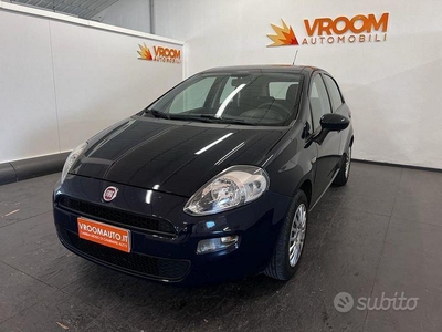 Usato 2015 Fiat Punto 1.2 Benzin (6.990 €)