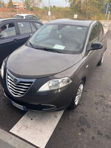 Usato 2015 Lancia Ypsilon 1.2 Diesel 95 CV (7.900 €)