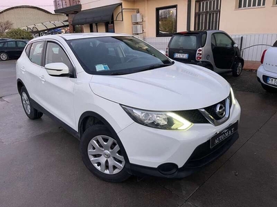 Usato 2015 Nissan Qashqai 1.5 Diesel 110 CV (9.600 €)