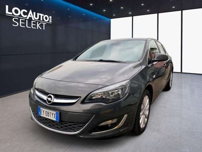Usato 2015 Opel Astra 1.6 Diesel 136 CV (8.490 €)