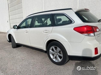 Usato 2015 Subaru Outback 2.0 Diesel 150 CV (13.900 €)
