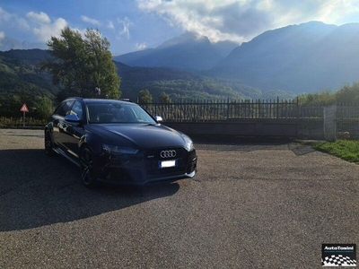 Usato 2016 Audi RS6 4.0 Benzin 567 CV (55.800 €)