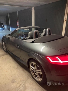 Usato 2016 Audi TT Roadster 1.8 Benzin 180 CV (28.000 €)