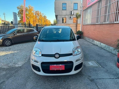 Usato 2017 Fiat Panda 1.2 Benzin 69 CV (9.490 €)