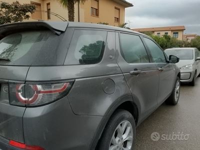 Usato 2017 Land Rover Discovery Sport 2.0 Diesel 241 CV (27.000 €)