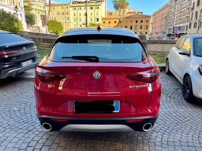 Usato 2018 Alfa Romeo Stelvio 2.0 Benzin 200 CV (24.990 €)