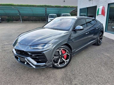 Usato 2018 Lamborghini Urus 4.0 Benzin 650 CV (219.000 €)