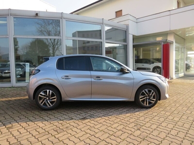 Usato 2023 Peugeot 208 1.2 Benzin 101 CV (22.900 €)