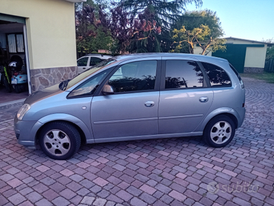 Vendo Opel Meriva 1.6 benzina 105 cv