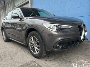 ALFA ROMEO STELVIO 2.2 Turbodiesel 180 CV AT8 Q4 Business