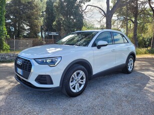 Audi Q3 40 TFSI quattro S tronic Advanced Business 140 kW