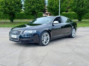 Audi S6 5.2 V10 quattro tiptronic