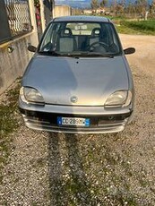 Fiat seicento marciante