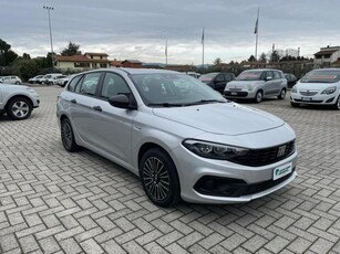 FIAT Tipo (2015-->)