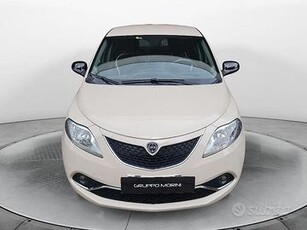 Lancia Ypsilon 0.9 TwinAir 85 CV 5 porte S&S ...