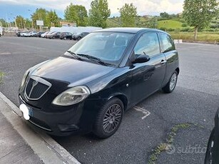 LANCIA Ypsilon 1.2 benz. Ok Neop.Motore ott. Stato