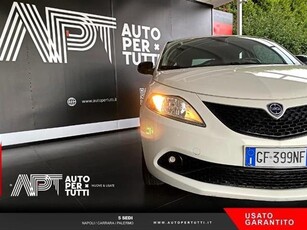 LANCIA YPSILON 1.0 hybrid Gold s&s 70cv