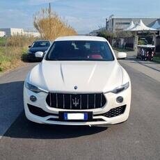 Maserati Levante Levante V6 AWD Gransport del 2018 usata a Rieti