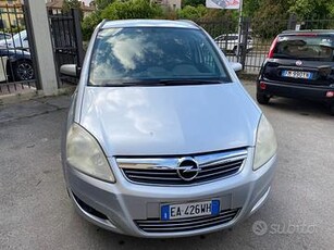 Opel zafira 7 posti