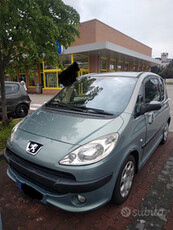 Peugeot 1007