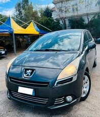 Peugeot 5008 1.6 HDi 110CV Business - 2010