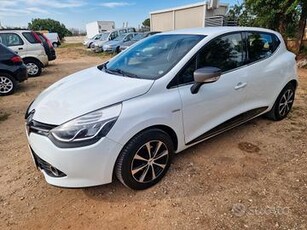 Renault Clio 1.2 75CV GPL Costume National - 2015