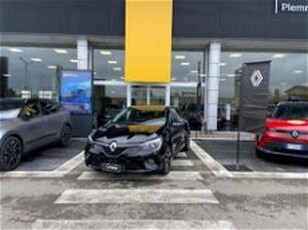 Renault Clio Full Hybrid E-Tech 140 CV 5 porte Intens del 2021 usata a San Martino Siccomario